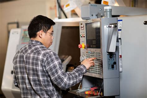 Top CNC Machinist Schools in Alabama 